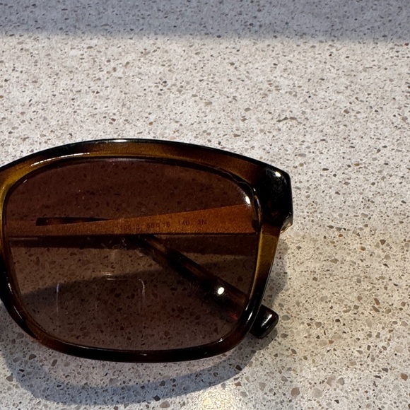 Michael Kors Classic Brown Sunglasses | frames EUC | lenses need to be replaced - Picture 7 of 7
